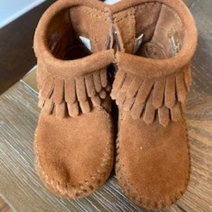 Minnetonka Infant Brown Double Fringe Moccasin
